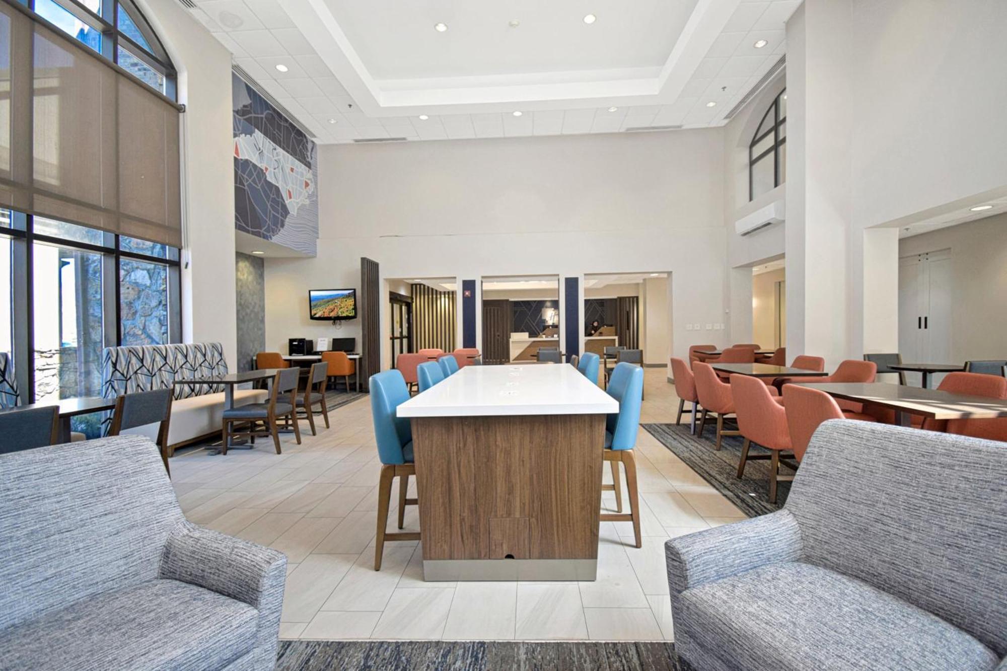 Holiday Inn Express Boone By Ihg Exterior foto