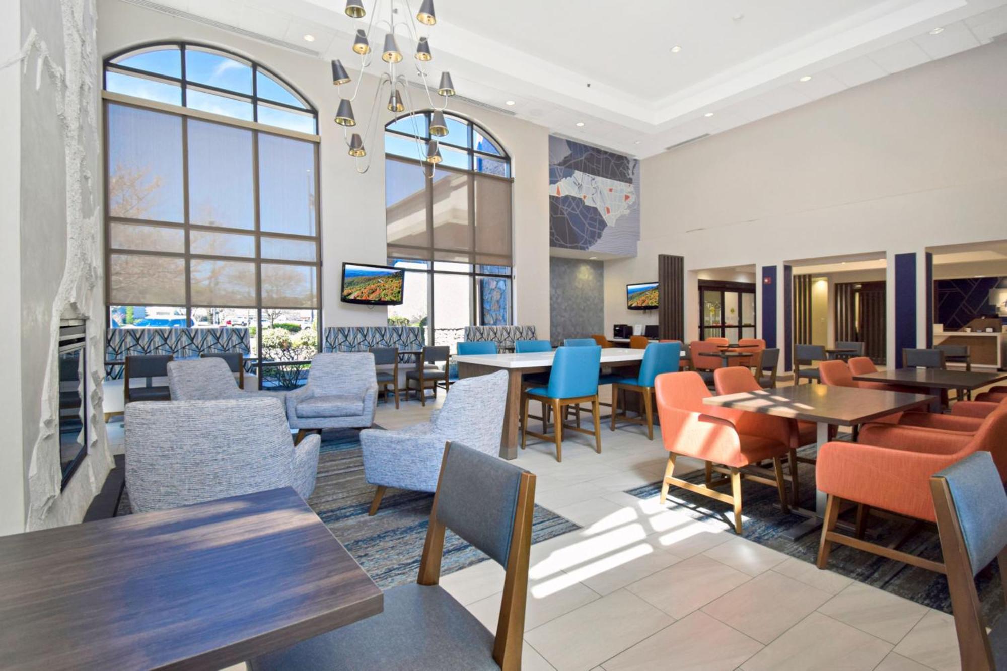 Holiday Inn Express Boone By Ihg Exterior foto